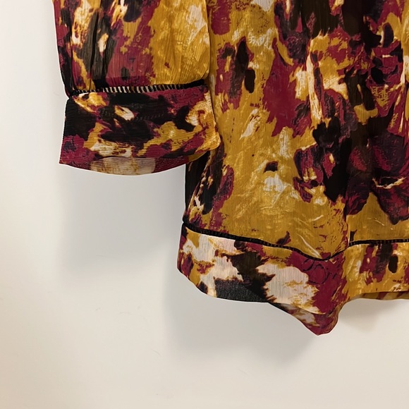 Urban Outfitters Blouse - Picture 3 of 4